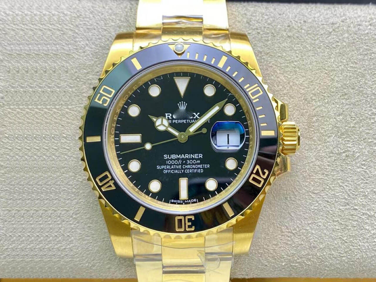 SUBMARINER 116618LN-97208 VS FACTORY BLACK BEZEL